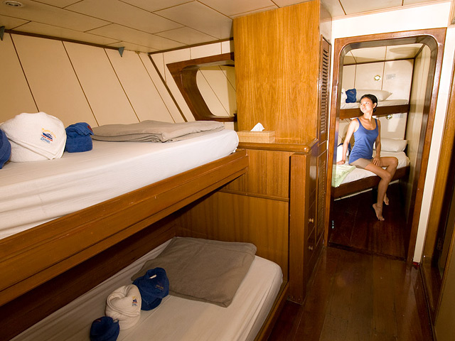 Deep Andaman Queen Similan Island Liveaboard 4 Bed Cabin