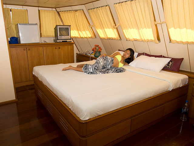 Deep Andaman Queen Similan Island Liveabaord Master Cabin