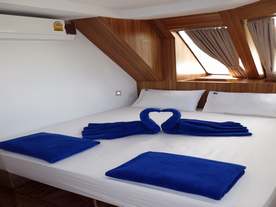 M/V Bavaria Master Cabin